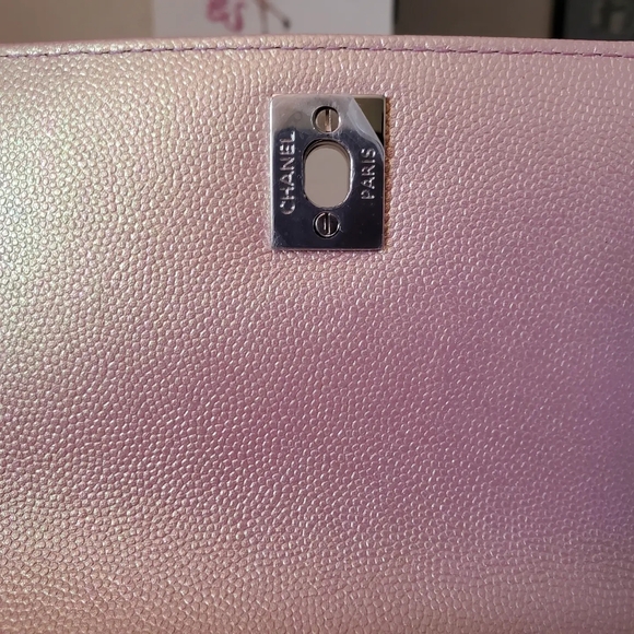 Chanel coco handle iridescent pink mini caviar rainbow and silver hard ware - Picture 3 of 11